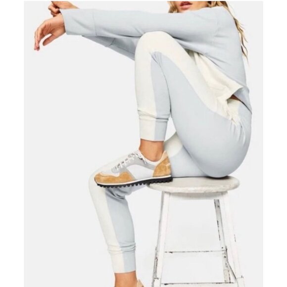 Outdoor Voices Pickup Jogger Sweatpants Dove Gray Bone White Size‎ XS NWOT - Picture 3 of 15